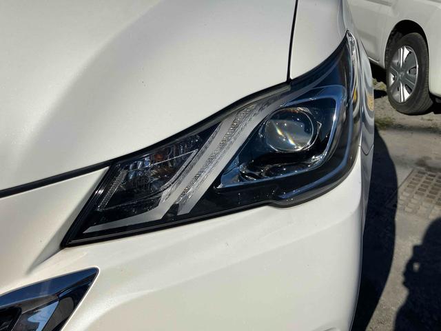 クラウンハイブリッド アスリートＳ　ドライブレコーダー　ＥＴＣ　オートクルーズコントロール　バックカメラ　ナビ　ＴＶ　アルミホイール　オートライト　ＨＩＤ　サンルーフ　ＣＶＴ　シートヒーター　スマートキー　電動格納ミラー（16枚目）