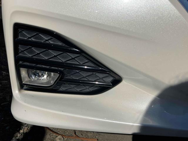 クラウンハイブリッド アスリートＳ　ドライブレコーダー　ＥＴＣ　オートクルーズコントロール　バックカメラ　ナビ　ＴＶ　アルミホイール　オートライト　ＨＩＤ　サンルーフ　ＣＶＴ　シートヒーター　スマートキー　電動格納ミラー（21枚目）