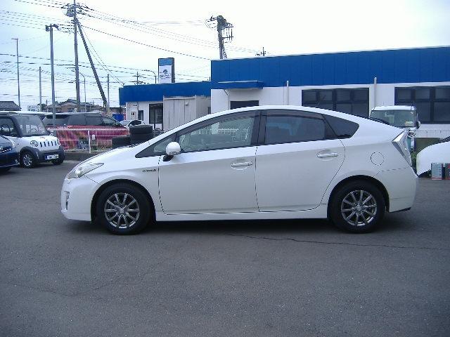 プリウス Sツーリングセレクション(4枚目)