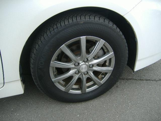 プリウス Sツーリングセレクション(9枚目)