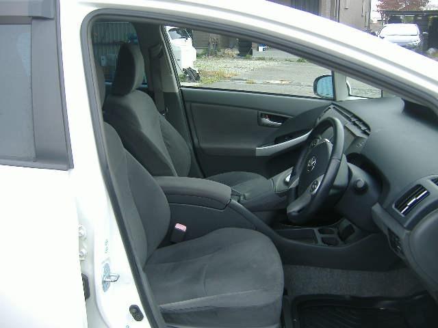 プリウス Sツーリングセレクション(12枚目)