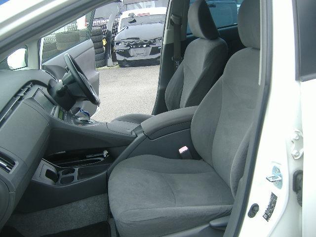 プリウス Sツーリングセレクション(13枚目)