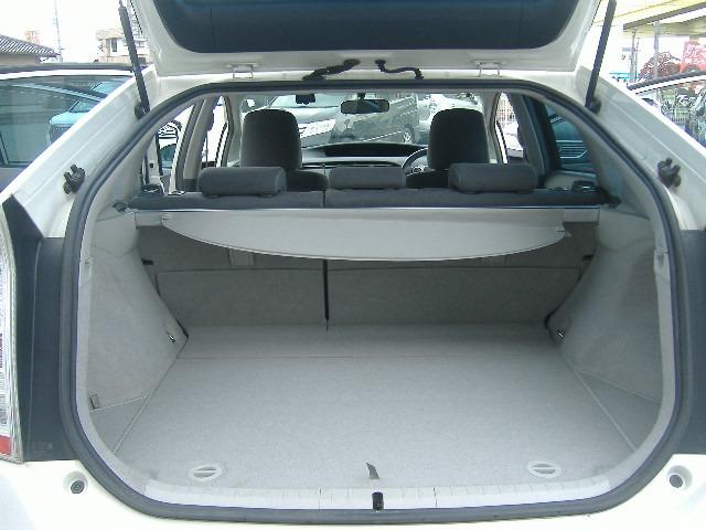 プリウス Sツーリングセレクション(16枚目)