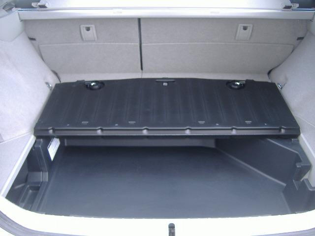 プリウス Sツーリングセレクション(18枚目)