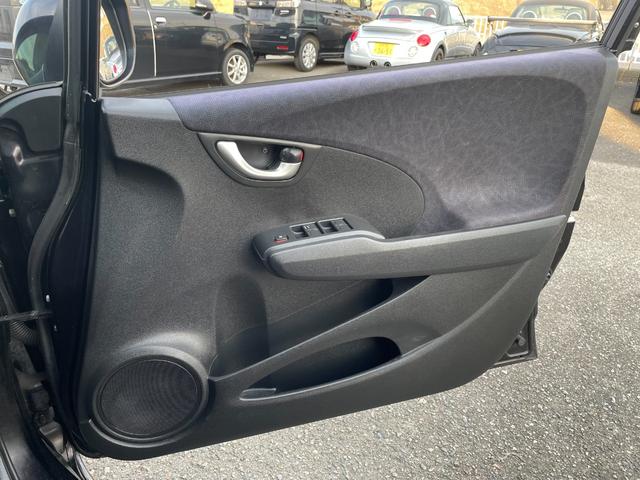 フィットシャトル 15Xクールエディション 1オーナ シートヒーター ETC(32枚目)