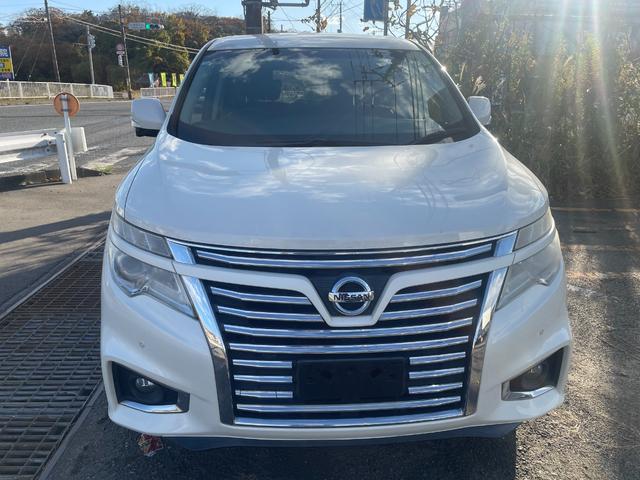 エルグランド ２５０ハイウェイスタープレミアム　純正ナビ　バックカメラ　パワーゲート　両側パワースライドドア　ＥＴＣパワーゲートドア　ワンオーナー（3枚目）