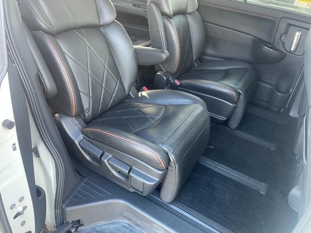 エルグランド ２５０ハイウェイスタープレミアム　純正ナビ　バックカメラ　パワーゲート　両側パワースライドドア　ＥＴＣパワーゲートドア　ワンオーナー（24枚目）