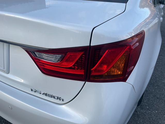 ＧＳ ＧＳ４５０ｈ　バージョンＬ　純正ナビ　バックカメラ　革シート　クルーズコントロール　ステアリングヒーター　ＥＴＣ　プリクラッシュセーフティ（11枚目）