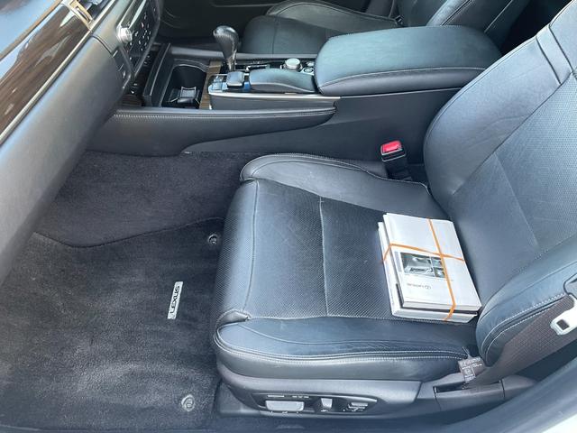 ＧＳ ＧＳ４５０ｈ　バージョンＬ　純正ナビ　バックカメラ　革シート　クルーズコントロール　ステアリングヒーター　ＥＴＣ　プリクラッシュセーフティ（21枚目）