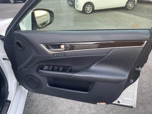 ＧＳ ＧＳ４５０ｈ　バージョンＬ　純正ナビ　バックカメラ　革シート　クルーズコントロール　ステアリングヒーター　ＥＴＣ　プリクラッシュセーフティ（30枚目）