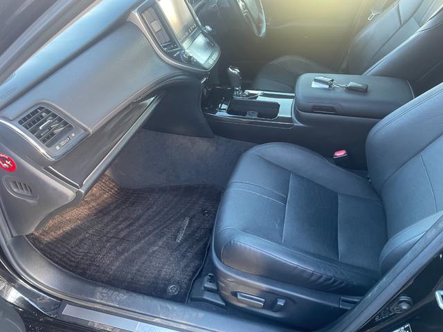 クラウンハイブリッド アスリートS 純正ナビ バックカメラ 黒革シート ETC(26枚目)