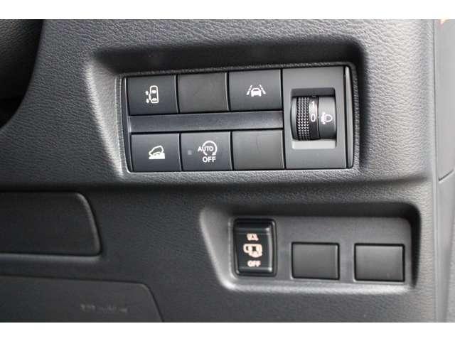 デリカミニ Ｔ　衝突被害軽減ブレーキ　禁煙車　誤発進抑制（17枚目）