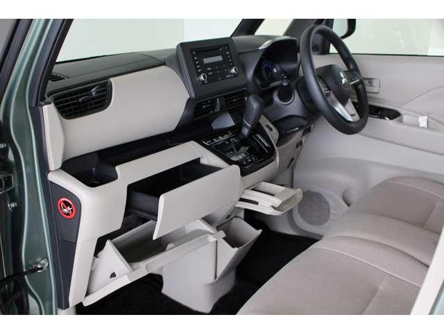 ｅＫスペース Ｇ　衝突被害軽減ブレーキ　禁煙車　誤発進抑制（19枚目）