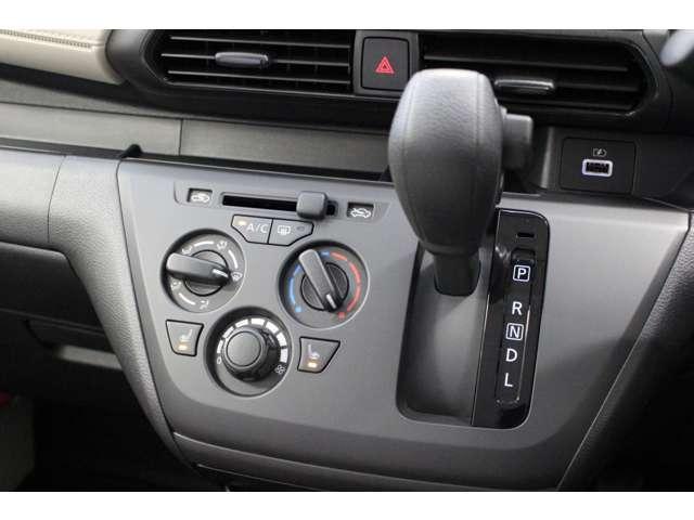 ｅＫワゴン Ｍ　衝突被害軽減ブレーキ　禁煙車　誤発進抑制（13枚目）