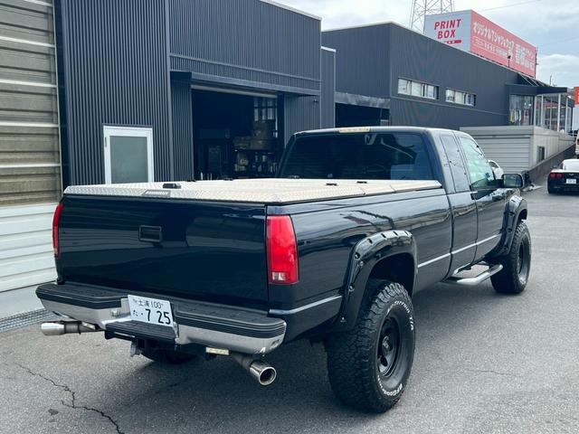 シボレーK-1500 K2500ロングベット 454E/gビックブロック ユーザー様買取車 リフトUP 前後ビルシュタインショックアブソーバー 左右出フローマスターマフラー DIAMONDOBACKアルミトノカバー(17枚目)