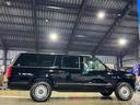 GMCサバーバン 実走行車両 ユーザー様買取車 カーファックス&オートチェックあり GM純正16インチ鉄ホイール タイヤ4本新品 社外2本出しマフラー 令和6年10月全塗装済み 3ナンバー登録車(4枚目)