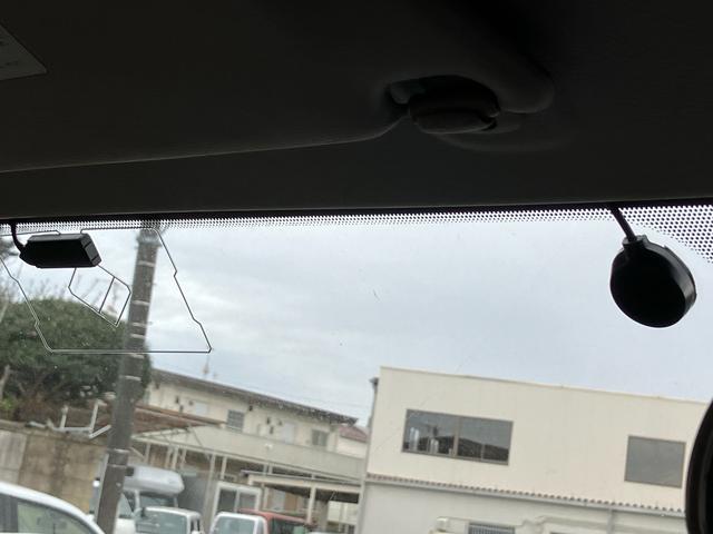 キャラバンコーチ GX キーレス パワーステアリング 衝突安全ボディ エアコン スライドドア パワーウィンドウ 3列シート ABS(25枚目)