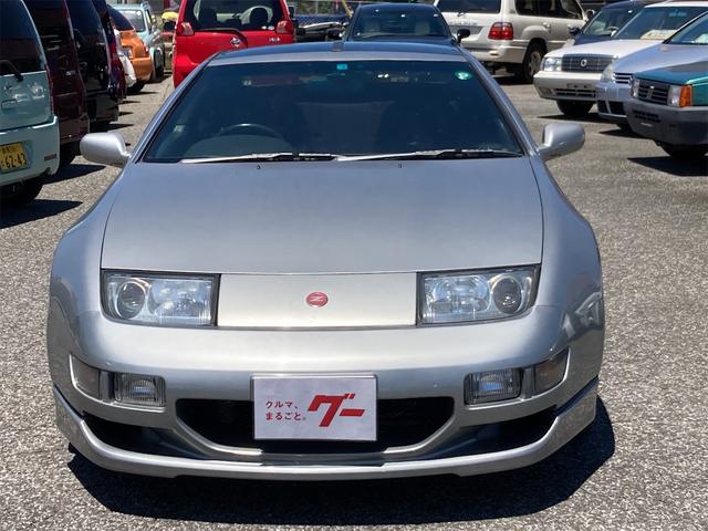 フェアレディＺ ３００ＺＸ　５速マニュアル　Ｔバールーフ　パワーシート　ＥＴＣ　ＡＢＳ　運転席側エアバッグ　リアワイパー　エアコン　パワーステアリング　パワーウインドウ　純正１６インチアルミ　記録簿有（3枚目）