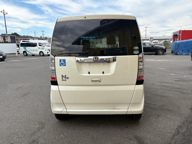 Ｎ－ＢＯＸ＋ Ｇ　車いす仕様車　スマートキー　スロープ　キーレスエントリー　禁煙車　パワーウィンドウ　ＡＡＣ　パワーステアリング　エアーバッグ　助手席エアバッグ　横滑り防止システム　ＡＢＳ付き　　ナビ　バックカメラ　ＴＶ（9枚目）