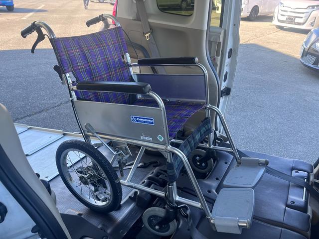 Ｎ－ＢＯＸ＋ Ｇ　車いす仕様車　スマートキー　スロープ　キーレスエントリー　禁煙車　パワーウィンドウ　ＡＡＣ　パワーステアリング　エアーバッグ　助手席エアバッグ　横滑り防止システム　ＡＢＳ付き　　ナビ　バックカメラ　ＴＶ（22枚目）