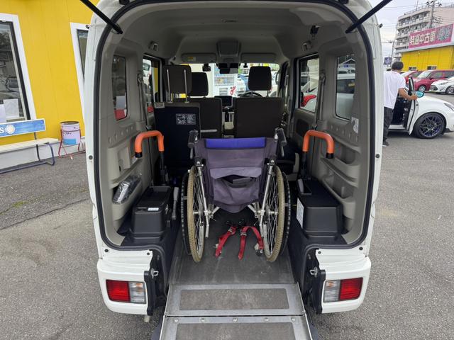 ＮＶ１００クリッパーリオ 　チェアキャブ　ハイルーフ　スローパー　車椅子１基　セカンド補助席シート　禁煙　ターボ　ナビ　ドラレコ　電動固定装置　横滑り防止　衝突軽減ブレーキ　ワンオーナー　バックカメラ　スマートＫＥＹ（10枚目）