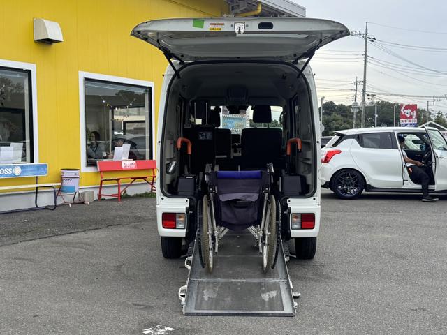 ＮＶ１００クリッパーリオ 　チェアキャブ　ハイルーフ　スローパー　車椅子１基　セカンド補助席シート　禁煙　ターボ　ナビ　ドラレコ　電動固定装置　横滑り防止　衝突軽減ブレーキ　ワンオーナー　バックカメラ　スマートＫＥＹ（12枚目）