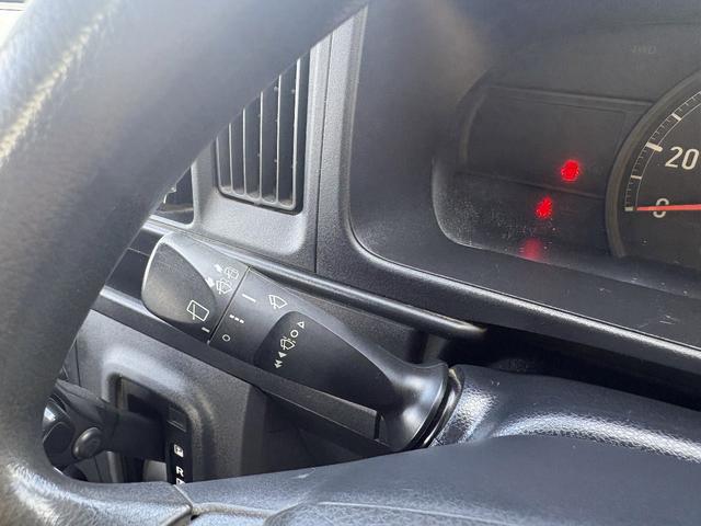 ハイゼットカーゴ スペシャル 禁煙 ABS付き エアバック パワステ エアコン付 Bカメラ ナビ TV ETC 両側スライドドアアイドリングストップ(2枚目)