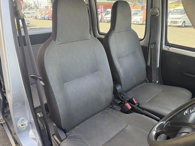 ハイゼットカーゴ スペシャル 禁煙 ABS付き エアバック パワステ エアコン付 Bカメラ ナビ TV ETC 両側スライドドアアイドリングストップ(21枚目)