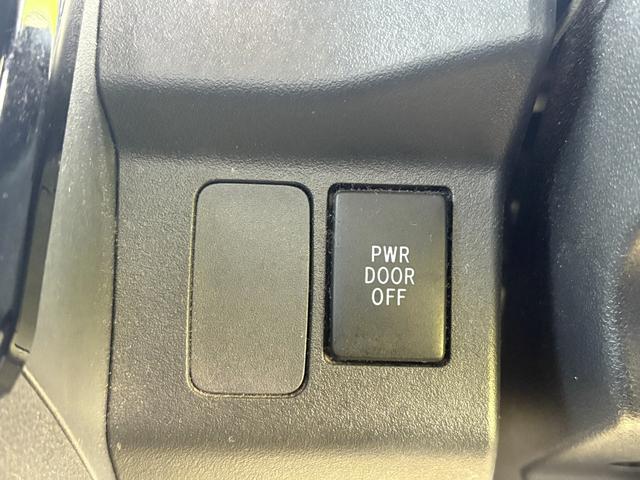 ウェイク Gターボ レジャーエディションSAII PS フルフラットシート 横滑り防止機能 BTオーディオ イモビ エアコン エコアイドル リアカメラ キーフリー エアバッグ LEDライト ABS スマキー Aライト サイドエアバッグ ターボ車 禁煙(4枚目)