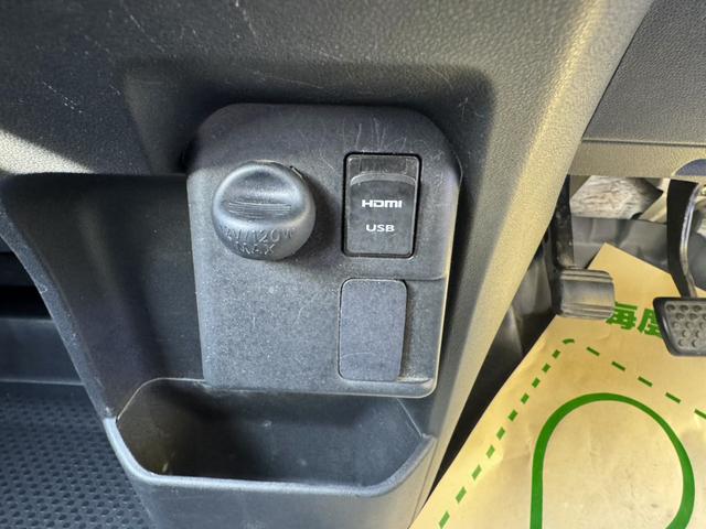 ウェイク Gターボ レジャーエディションSAII PS フルフラットシート 横滑り防止機能 BTオーディオ イモビ エアコン エコアイドル リアカメラ キーフリー エアバッグ LEDライト ABS スマキー Aライト サイドエアバッグ ターボ車 禁煙(16枚目)