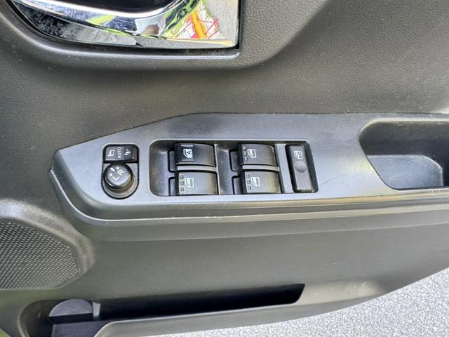 ウェイク Gターボ レジャーエディションSAII PS フルフラットシート 横滑り防止機能 BTオーディオ イモビ エアコン エコアイドル リアカメラ キーフリー エアバッグ LEDライト ABS スマキー Aライト サイドエアバッグ ターボ車 禁煙(34枚目)