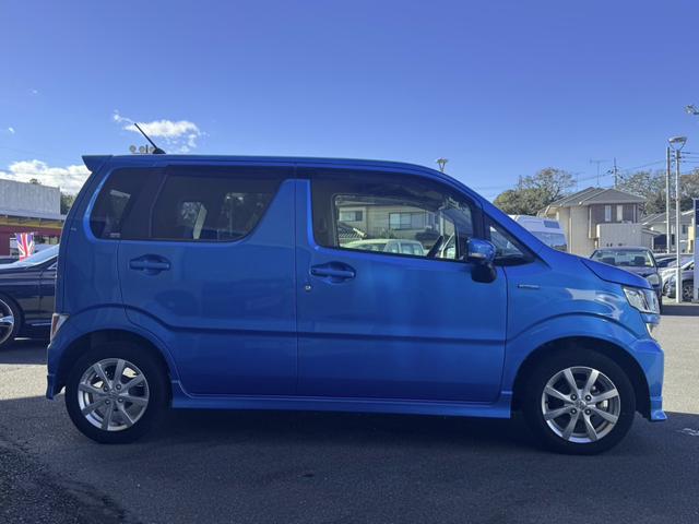 ワゴンＲ ハイブリッドＦＺ　前後ブレーキサポート　ＢＴオーディオ　１オーナー　エアバッグ　レーンキープアシスト　禁煙　バックモニター　ＡＢＳ　フルオートエアコン　パワーステアリング　パワーウィンドウ　横滑り防止　キーレス　記録簿（14枚目）