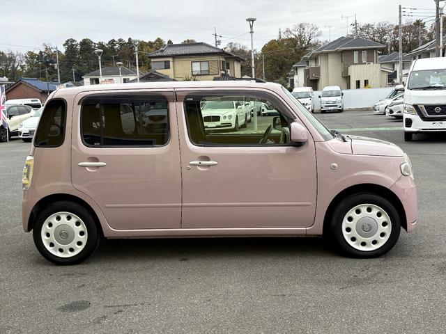 ミラココア ココアXスペシャルコーデ Bカメラ スマートキ イモビライザー 禁煙 エアコン 運転席エアバッグ 衝突安全ボディ アイドリングストップ 助手席エアバッグ ベンチシート パワーウィンドウ パワステ ABS キーレスキー(4枚目)