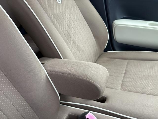 ミラココア ココアXスペシャルコーデ Bカメラ スマートキ イモビライザー 禁煙 エアコン 運転席エアバッグ 衝突安全ボディ アイドリングストップ 助手席エアバッグ ベンチシート パワーウィンドウ パワステ ABS キーレスキー(9枚目)