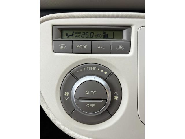 ミラココア ココアXスペシャルコーデ Bカメラ スマートキ イモビライザー 禁煙 エアコン 運転席エアバッグ 衝突安全ボディ アイドリングストップ 助手席エアバッグ ベンチシート パワーウィンドウ パワステ ABS キーレスキー(30枚目)