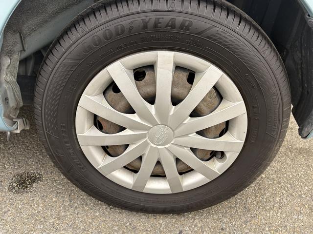 プレオプラス F デュアルエアバック エコアイドル パワーウィンドゥ 運転席エアバッグ VDC パワーステアリング ABS エアコン 衝突安全ボディ 禁煙車 盗難防止システム ワンオーナ(12枚目)