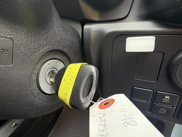 プレオプラス F デュアルエアバック エコアイドル パワーウィンドゥ 運転席エアバッグ VDC パワーステアリング ABS エアコン 衝突安全ボディ 禁煙車 盗難防止システム ワンオーナ(13枚目)