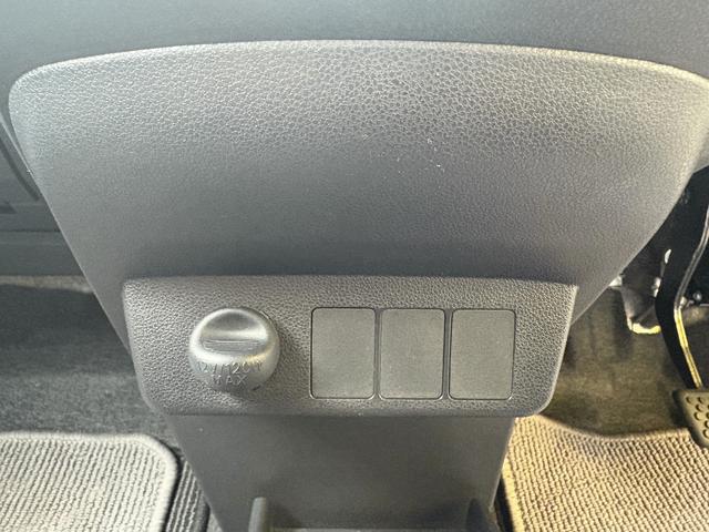 プレオプラス F デュアルエアバック エコアイドル パワーウィンドゥ 運転席エアバッグ VDC パワーステアリング ABS エアコン 衝突安全ボディ 禁煙車 盗難防止システム ワンオーナ(25枚目)