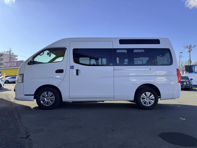 NV350キャラバンバン チェアキャブ ハイルーフ 車椅子2基 リアパワーリフト サイドスライドドア サイドオートステップ 車椅子電動固定装置 禁煙車 ナビ アラウンドビューモニター 前後ドラレコ 手すり 横滑り防止(32枚目)