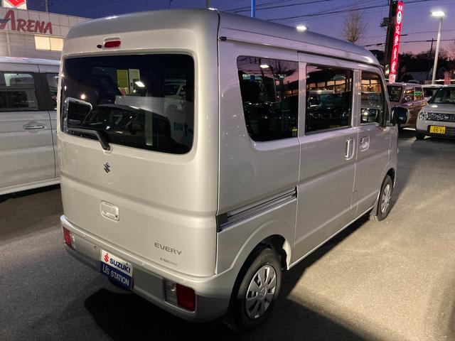 エブリイ ＪＯＩＮターボ　６型　オーディオレス　２０２６初売り　オートライト　スライドドア　プッシュスタート　シートヒーター　禁煙車　スズキセーフティーサポート　衝突被害軽減システム　アイドリングストップ　横滑り防止機能　衝突安全ボディ　盗難防止システム（32枚目）