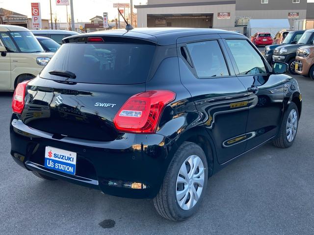 スイフト ＸＧ　３型　ナビ　ＥＴＣ　２０２６初売り特選　オートライト　Ｂｌｕｅｔｏｏｔｈ　プッシュスタート　シートヒーター　オートエアコン　ＥＴＣ　禁煙車　スズキセーフティーサポート　ワンオーナー　衝突被害軽減システム　アイドリングストップ　横滑り防止機能（8枚目）