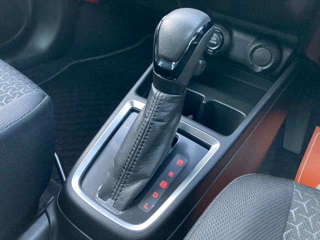 スイフト ＸＧ　３型　ナビ　ＥＴＣ　２０２６初売り特選　オートライト　Ｂｌｕｅｔｏｏｔｈ　プッシュスタート　シートヒーター　オートエアコン　ＥＴＣ　禁煙車　スズキセーフティーサポート　ワンオーナー　衝突被害軽減システム　アイドリングストップ　横滑り防止機能（11枚目）