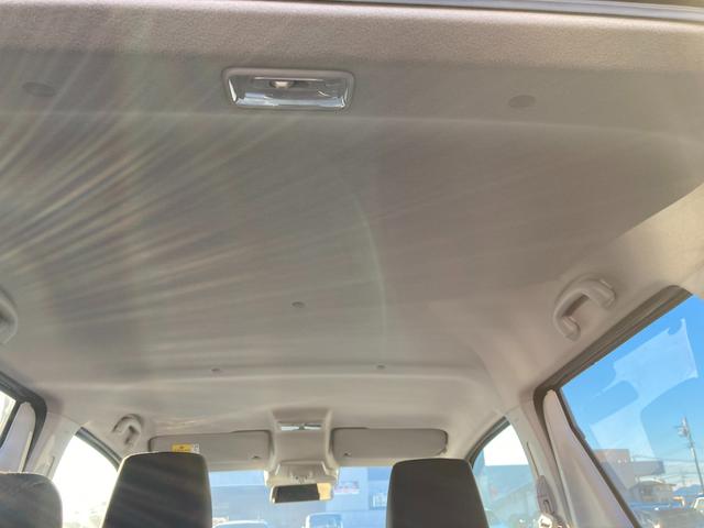 ワゴンR HYBRID FX-S 4型 新年先取りハッピーホリデー! アダプティブクルーズコントロール 車線逸脱抑制機能 オーディオレス スズキセーフティサポート 誤発信抑制機能 プッシュスタート シートヒーター オートエアコン 禁煙車 アイドリングストップ(12枚目)