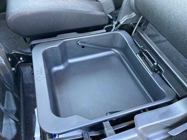 ワゴンR HYBRID FX-S 4型 新年先取りハッピーホリデー! アダプティブクルーズコントロール 車線逸脱抑制機能 オーディオレス スズキセーフティサポート 誤発信抑制機能 プッシュスタート シートヒーター オートエアコン 禁煙車 アイドリングストップ(39枚目)