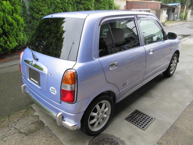 ミラジーノ ミニライトスペシャル　禁煙車　同色オールペイント　タイミングベルト交換済　１４インチミニライト専用アルミホイール　フォグランプ　サイドバイザー　純正革調シート　プライバシーガラス　ＧＤ　Ｂｌｕｅｔｏｏｔｈ接続機器（7枚目）