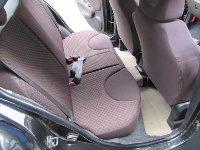 ビュート 1200 外装ペイント仕上げ済 禁煙車 ナビTV バックカメラ USB DVD再生 スマートキー プライバシーガラス 電動格納ミラー サイドバイザー(12枚目)