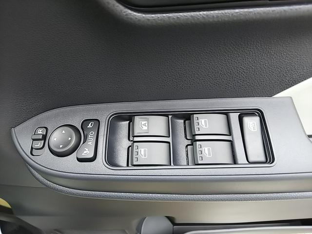 タント Ｘ　届出済未使用車　片側電動スライドドア　ＬＥＤライト　シートヒーター　バックカメラ　プッシュスタート　スマートキー　スマートアシスト（12枚目）