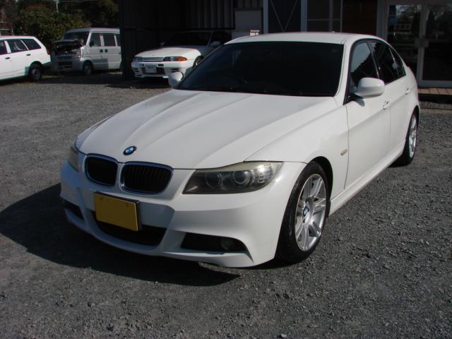 3シリーズ 320i Mスポーツ プラス パワーシート、スマートキー、ETC、HDDナビ、17インチ純正アルミ、車検令和9年3月(4枚目)