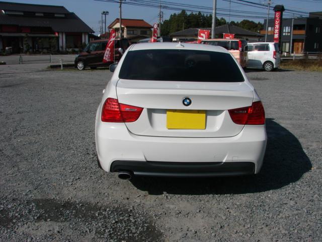 3シリーズ 320i Mスポーツ プラス パワーシート、スマートキー、ETC、HDDナビ、17インチ純正アルミ、車検令和9年3月(5枚目)