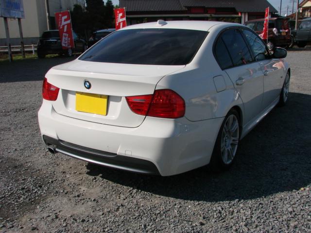 3シリーズ 320i Mスポーツ プラス パワーシート、スマートキー、ETC、HDDナビ、17インチ純正アルミ、車検令和9年3月(6枚目)